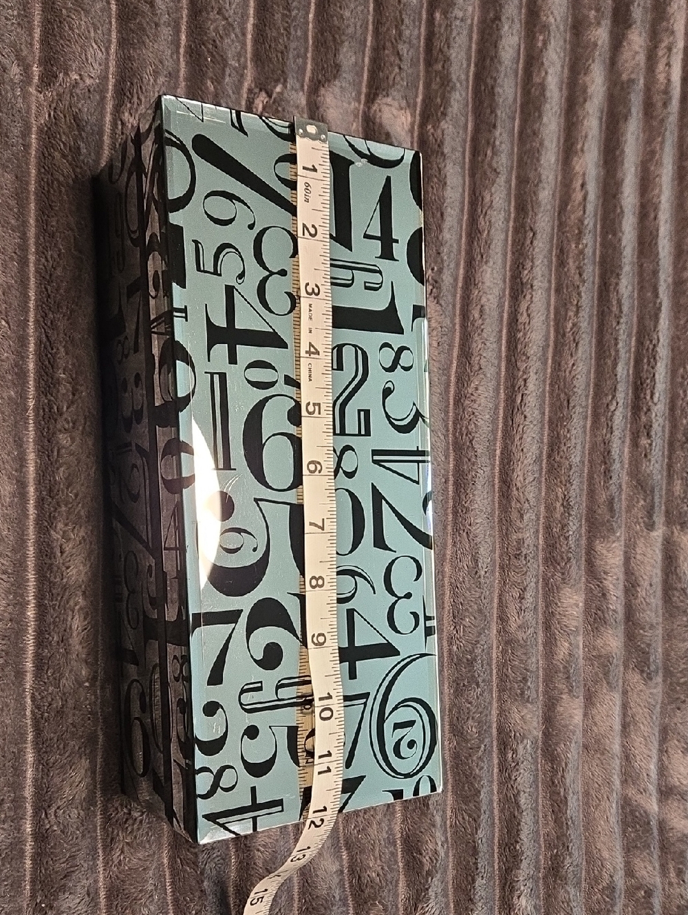 Decorative Number Pattern Rectangular Box - Black on Mirror - Picture 2 of 4